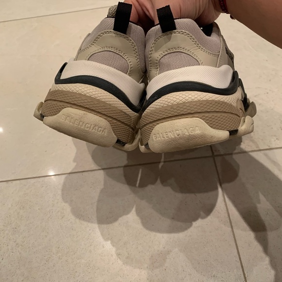 Balenciaga Sneakers - Picture 4 of 6